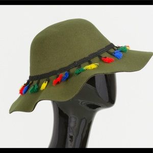 Wide Brim Felt Tassel Hat